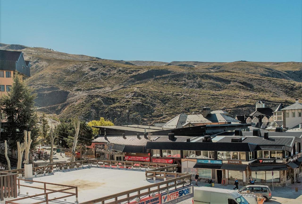 Todosierranevada Zona Baja -Plaza Principal-Junto A Los Telecabinas Sierra Nevada Eksteriør billede