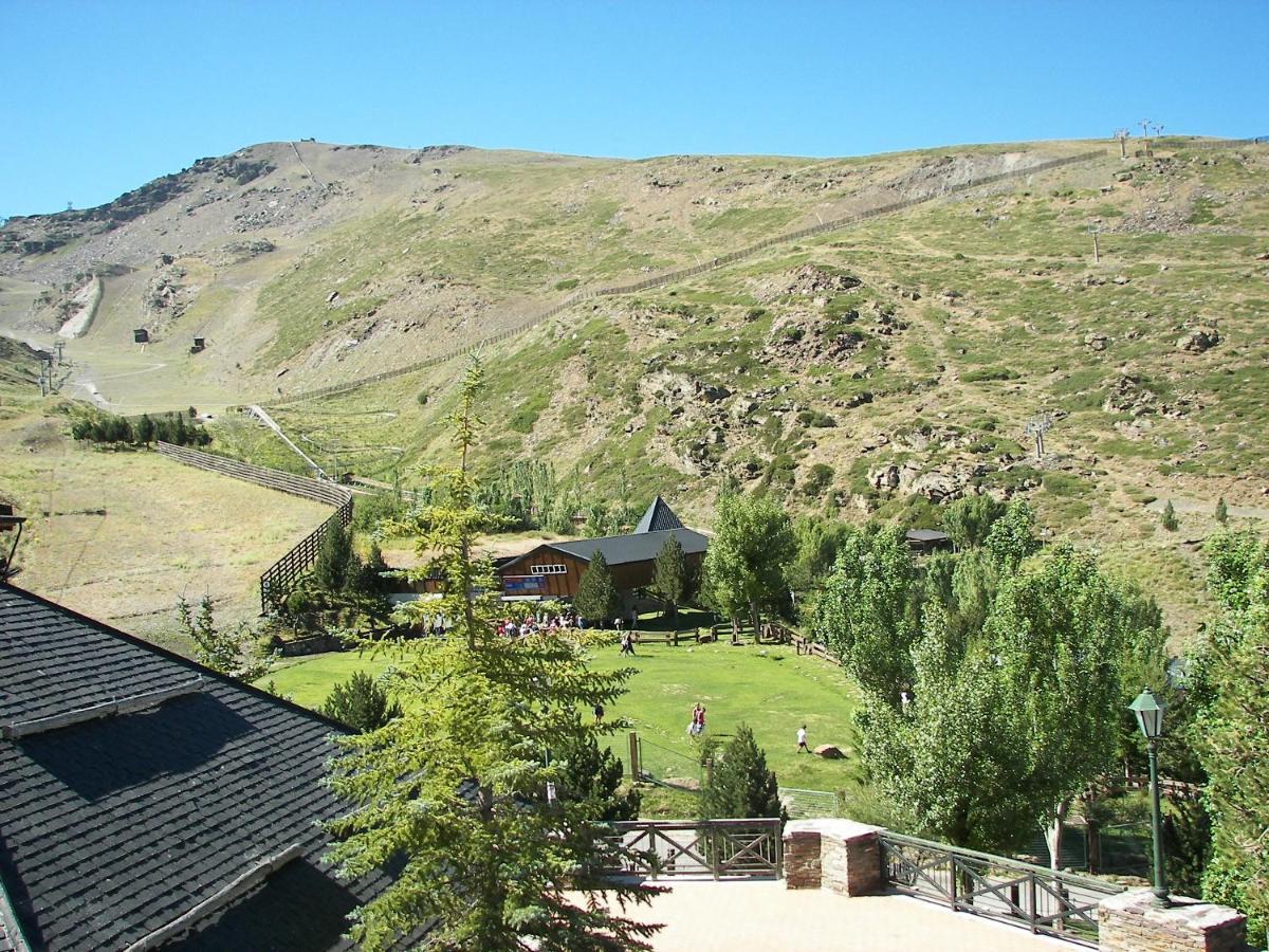 Todosierranevada Zona Baja -Plaza Principal-Junto A Los Telecabinas Sierra Nevada Eksteriør billede