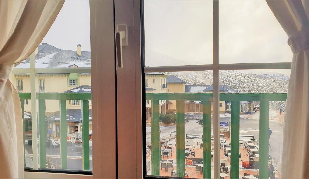 Todosierranevada Zona Baja -Plaza Principal-Junto A Los Telecabinas Sierra Nevada Eksteriør billede